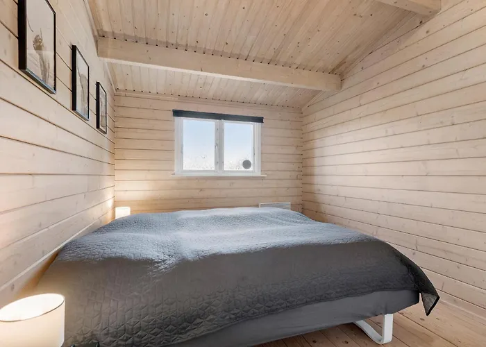 3 Bedroom Cozy In