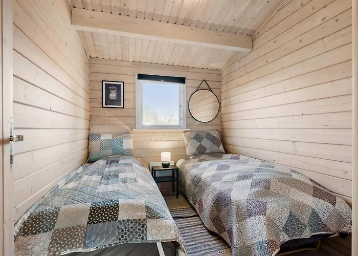 3 Bedroom Cozy In